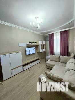 2-к квартира, посуточно, 47м2, 3/3 этаж