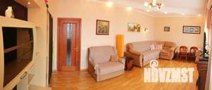 2-к квартира, посуточно, 70м2, 4/4 этаж