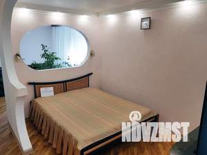1-к квартира, посуточно, 60м2, 4/8 этаж