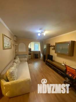 1-к квартира, посуточно, 30м2, 5/5 этаж