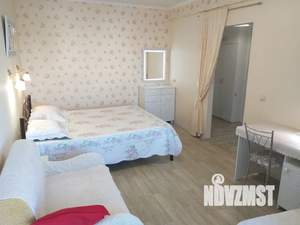 1-к квартира, посуточно, 38м2, 3/10 этаж