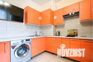 1-к квартира, посуточно, 40м2, 2/10 этаж