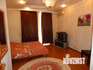 3-к квартира, посуточно, 110м2, 3/3 этаж
