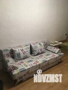 1-к квартира, посуточно, 35м2, 4/5 этаж