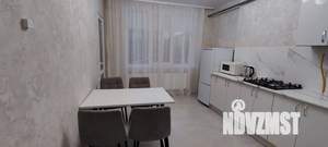1-к квартира, посуточно, 40м2, 1/8 этаж