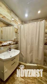 1-к квартира, посуточно, 43м2, 2/10 этаж