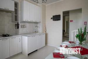 1-к квартира, посуточно, 50м2, 1/1 этаж