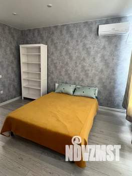 Студия квартира, посуточно, 30м2, 1/3 этаж