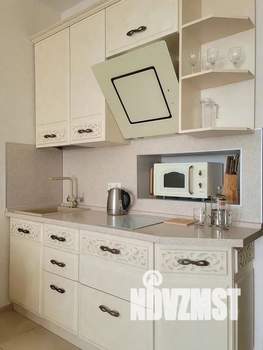 Студия квартира, посуточно, 35м2, 4/6 этаж