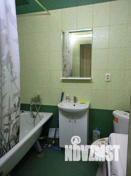 1-к квартира, посуточно, 48м2, 4/10 этаж