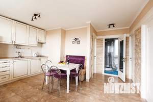 4-к квартира, посуточно, 63м2, 1/2 этаж