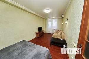 1-к квартира, посуточно, 40м2, 4/6 этаж