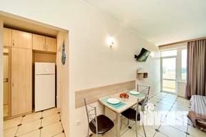 2-к квартира, посуточно, 50м2, 1/1 этаж