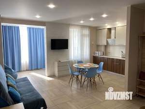1-к квартира, посуточно, 42м2, 8/10 этаж