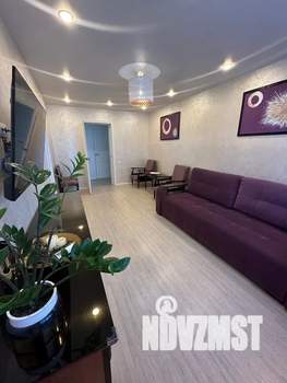 3-к квартира, посуточно, 62м2, 4/5 этаж