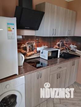 Студия квартира, посуточно, 18м2, 1/1 этаж