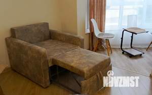 Студия квартира, посуточно, 25м2, 1/4 этаж