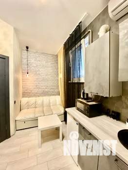 Студия квартира, посуточно, 18м2, 5/10 этаж