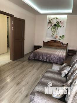 1-к квартира, посуточно, 42м2, 4/10 этаж