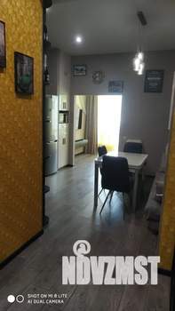 1-к квартира, посуточно, 43м2, 7/10 этаж