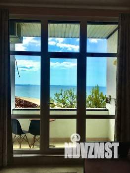 Студия квартира, посуточно, 35м2, 4/4 этаж