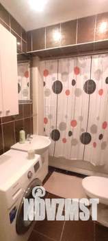 2-к квартира, посуточно, 53м2, 5/10 этаж