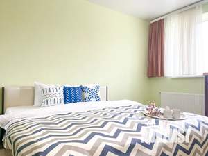 2-к квартира, посуточно, 57м2, 1/2 этаж