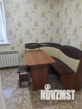 1-к квартира, посуточно, 35м2, 1/9 этаж