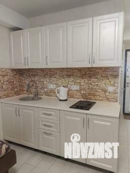 Студия квартира, посуточно, 27м2, 4/4 этаж