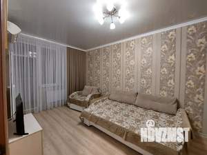 1-к квартира, посуточно, 43м2, 4/10 этаж