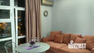 1-к квартира, посуточно, 52м2, 6/9 этаж