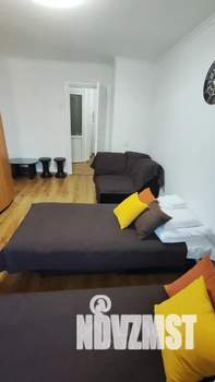 2-к квартира, посуточно, 45м2, 1/5 этаж
