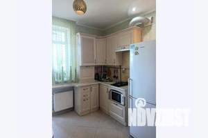 1-к квартира, посуточно, 42м2, 5/5 этаж