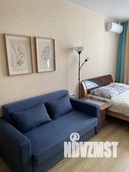 1-к квартира, посуточно, 37м2, 4/10 этаж