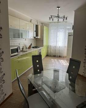 2-к квартира, на длительный срок, 74м2, 4/10 этаж