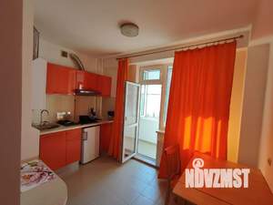 1-к квартира, посуточно, 42м2, 4/5 этаж
