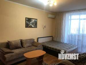 1-к квартира, посуточно, 50м2, 6/8 этаж