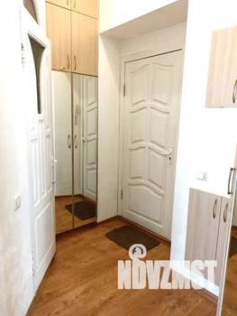 1-к квартира, посуточно, 35м2, 3/3 этаж