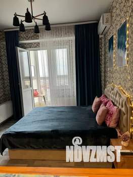 Студия квартира, посуточно, 32м2, 16/16 этаж