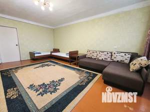 2-к квартира, посуточно, 56м2, 2/2 этаж