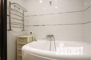 1-к квартира, посуточно, 40м2, 2/10 этаж