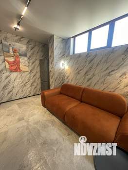 Студия квартира, посуточно, 44м2, 1/3 этаж