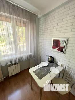 1-к квартира, посуточно, 36м2, 1/5 этаж