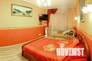 2-к квартира, посуточно, 80м2, 1/3 этаж