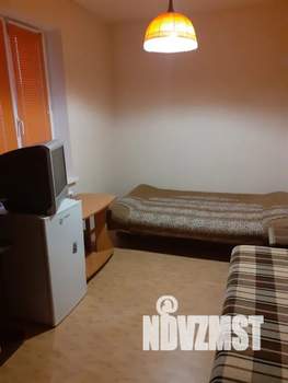 1-к квартира, посуточно, 16м2, 1/2 этаж