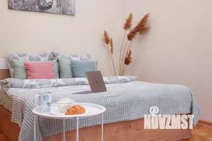 Студия квартира, посуточно, 35м2, 2/3 этаж