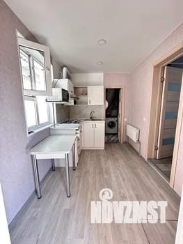 1-к квартира, посуточно, 38м2, 1/1 этаж