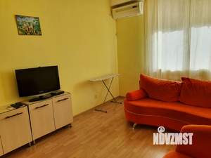 1-к квартира, посуточно, 45м2, 8/10 этаж