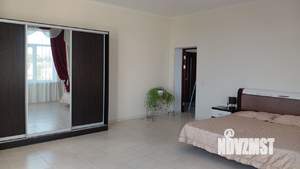 3-к квартира, на длительный срок, 125м2, 4/5 этаж
