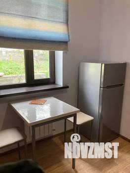 1-к квартира, посуточно, 25м2, 1/2 этаж